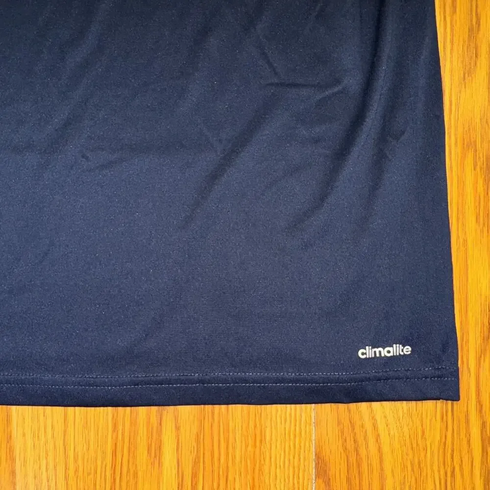 Men’s Adidas‎ Climalite Short Sleeve Navy T Shirt Size M